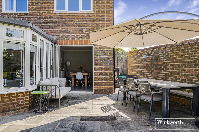 Heywood Drive, Bagshot, Surrey, GU19