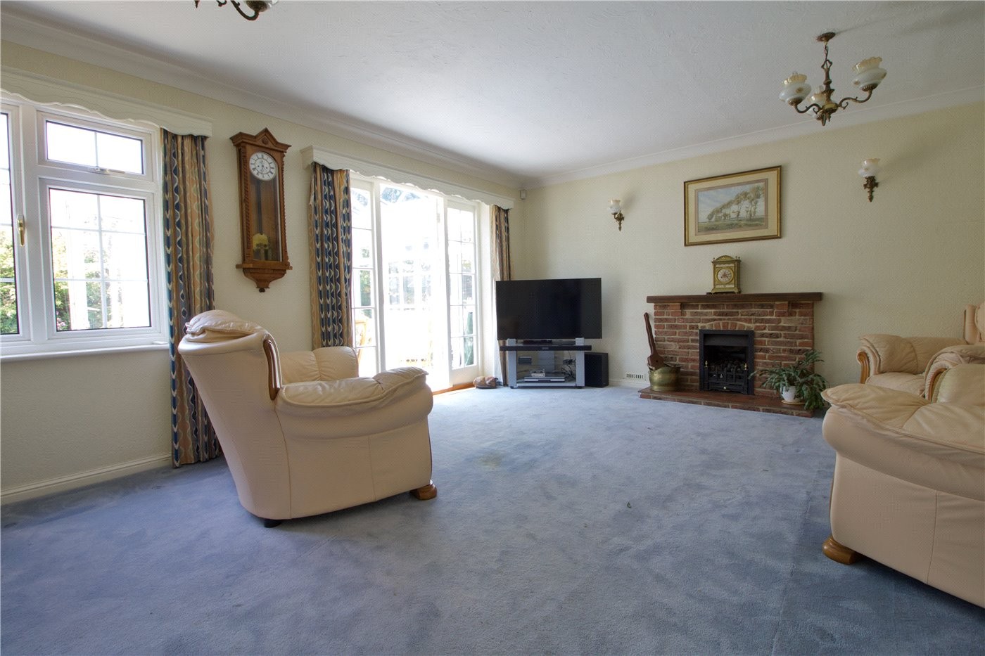 4 bedroom property for sale in Oakenbrow, Sway, Lymington, SO41 (Ref