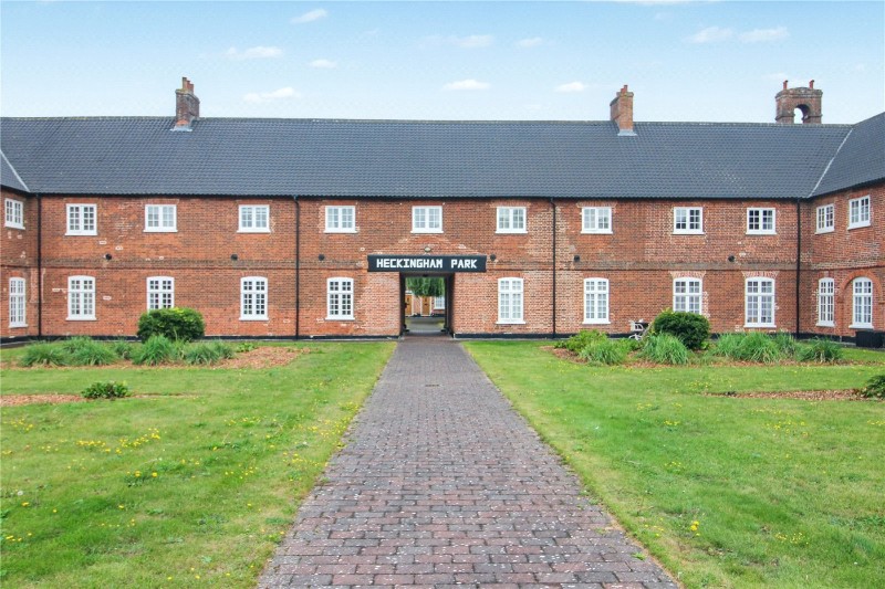 Heckingham Park Drive, Hales, Norwich, Norfolk, NR14