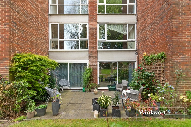 Hendon Lane, Finchley, London, N3