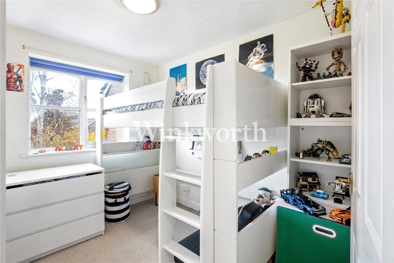 Westminster Drive, London, N13