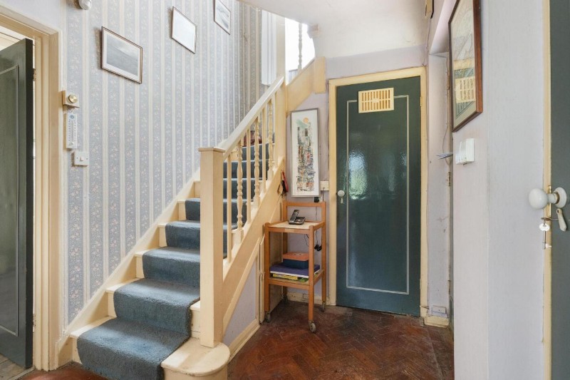 Highfield Hill, London, SE19