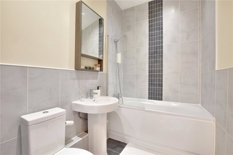 Hedgley Mews, Lee, London, SE12