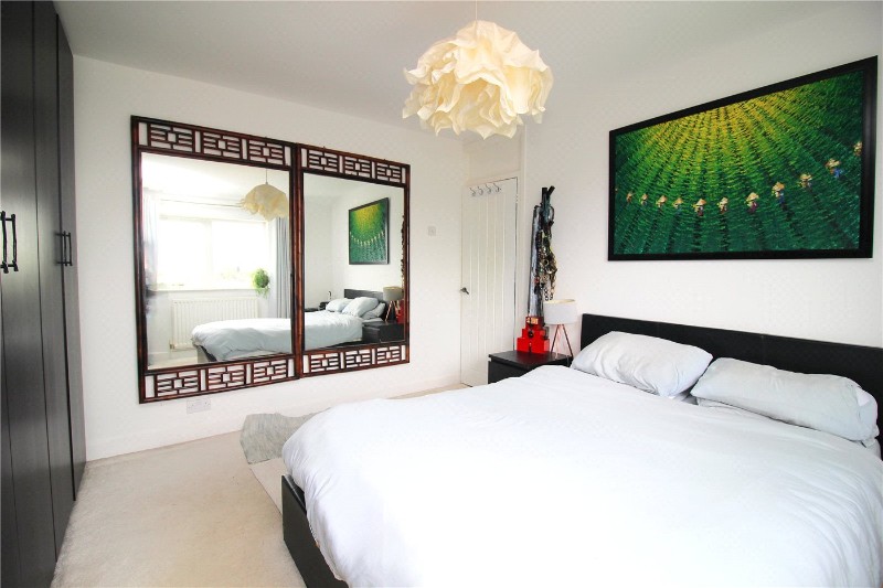 Manchester Drive, Leigh-on-Sea, Essex, SS9