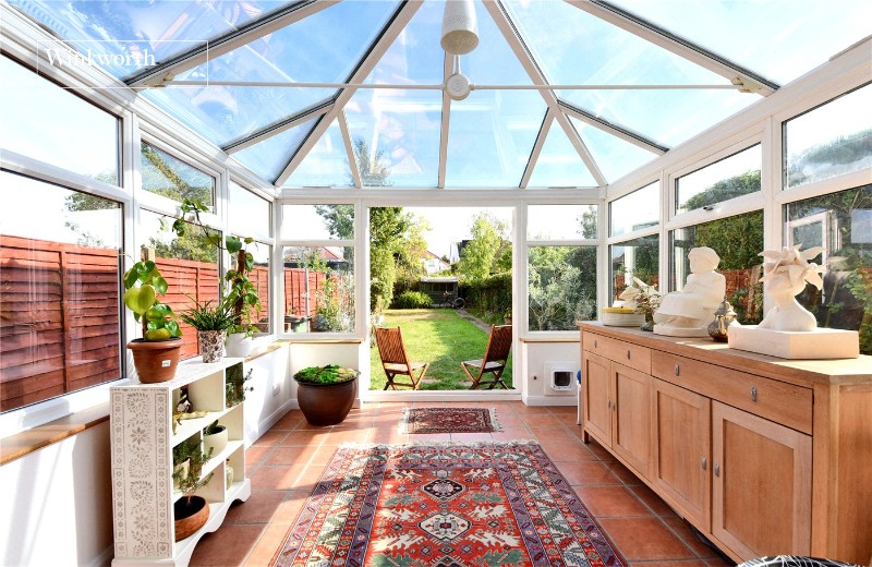 Lindsay Road, Worcester Park, KT4