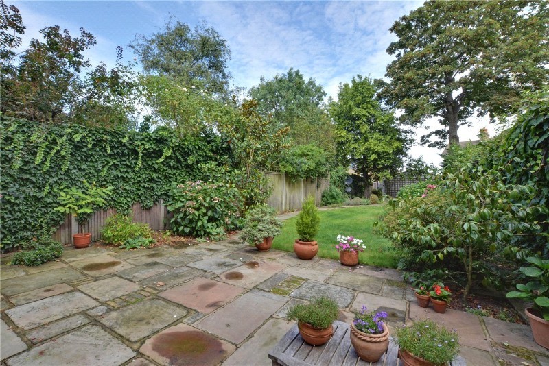 Shooters Hill Road, Blackheath, London, SE3