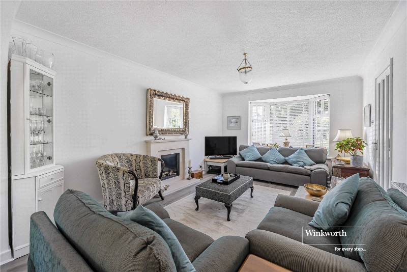 Bute Drive, Highcliffe, Christchurch, BH23