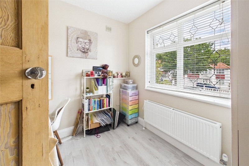 Norbury Hill, London, SW16