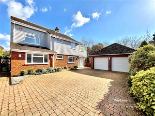 Vecta Close, Friars Cliff, Christchurch, Dorset, BH23