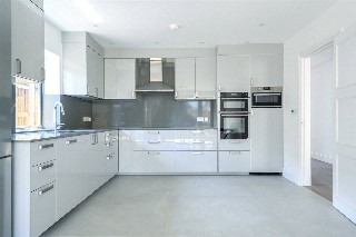 Green Lane, Ashtead, Surrey, KT21