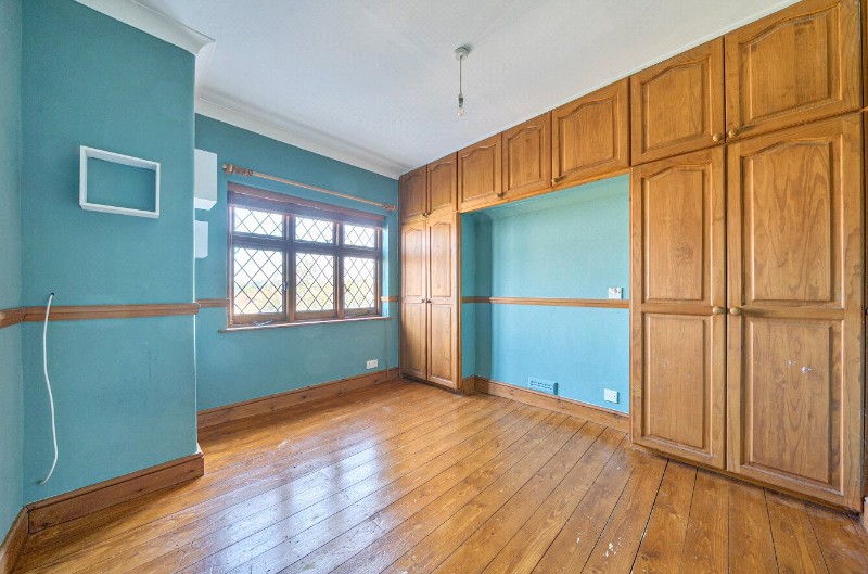 Annsworthy Crescent, London, SE25