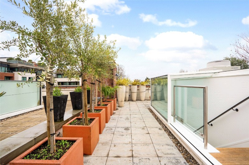 Thornwood Gardens, Kensington, London, W8