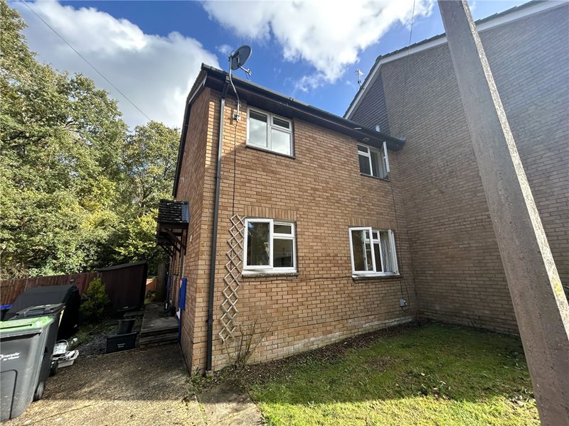 Priory Close, Alderbury, Salisbury, Wiltshire, SP5