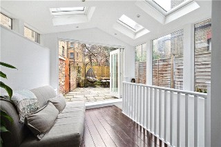 Glengariff Mansions, South Island Place, London, SW9