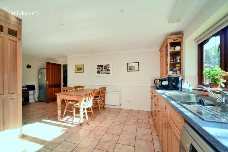 Warren Avenue, Cheam, Sutton, SM2