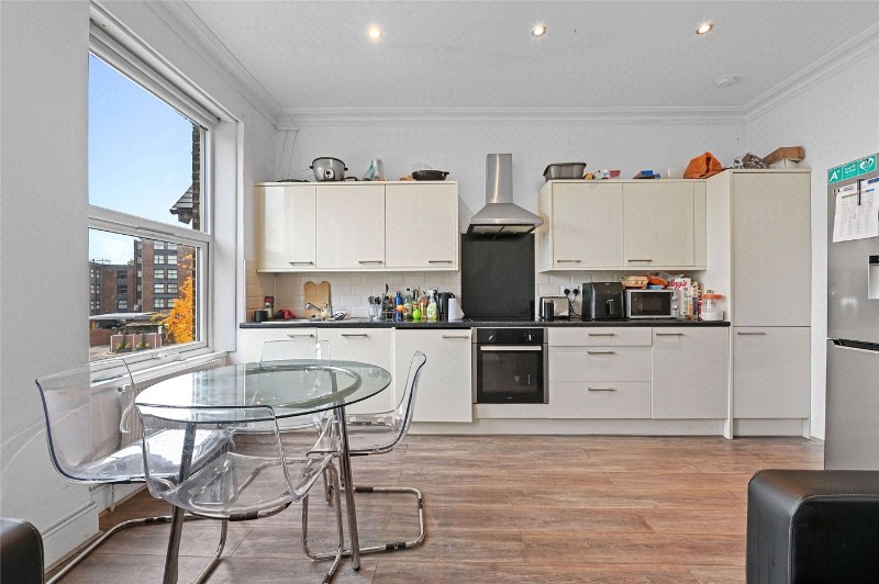 Creffield Road, London, W5