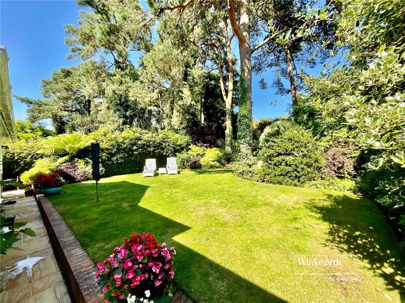 Hurstbourne Avenue, Highcliffe, Christchurch, BH23