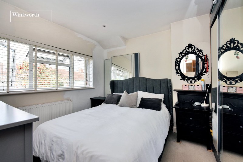 Buckland Way, Worcester Park, Surrey, KT4