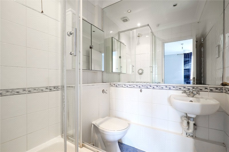 Leeland Terrace, London, W13