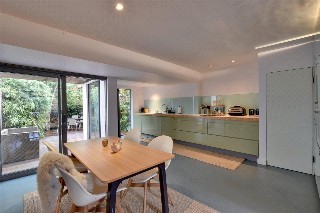 Tristan Square, Blackheath, London, SE3
