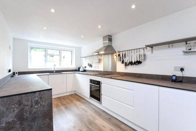 Moxon Street, High Barnet, EN5