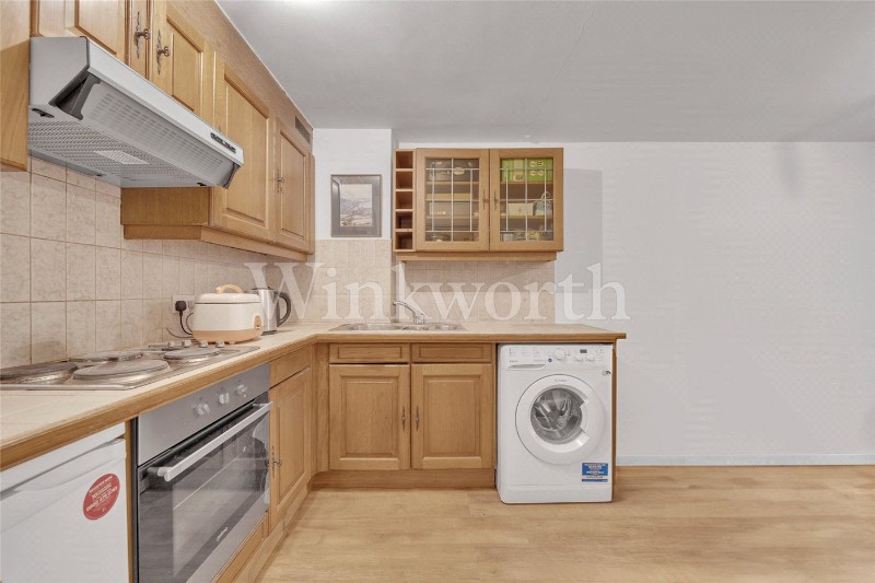 Britten Close, London, NW11