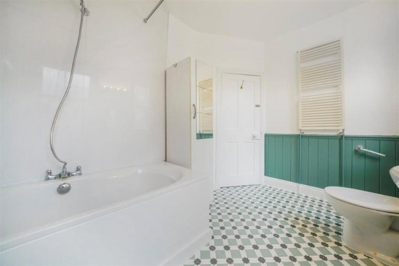 Mostyn Gardens, London, NW10