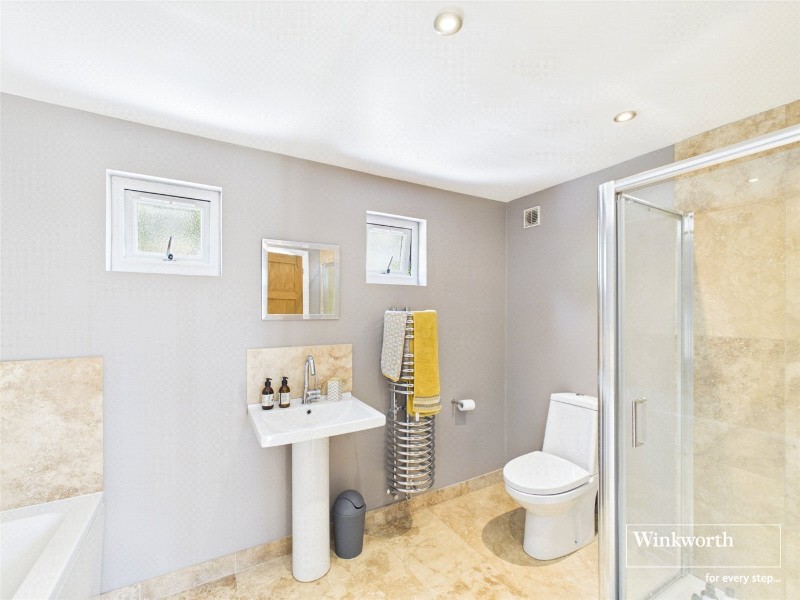 Newbury Road, Headley, Thatcham, Hampshire, RG19