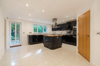 Wimborne Road, Colehill, Wimborne, Dorset, BH21