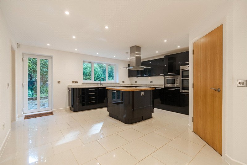 Wimborne Road, Colehill, Wimborne, Dorset, BH21