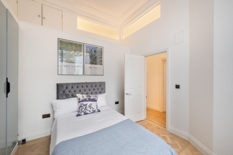 Westbourne Terrace, Bayswater, W2