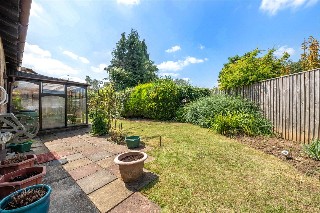 Dorchester Avenue, Bourne, PE10