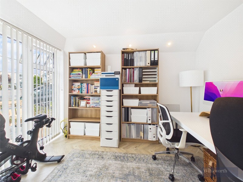 Eaton Drive, Kingston upon Thames, KT2