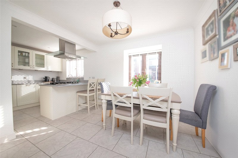 Merryman Drive, Crowthorne, Berkshire, RG45