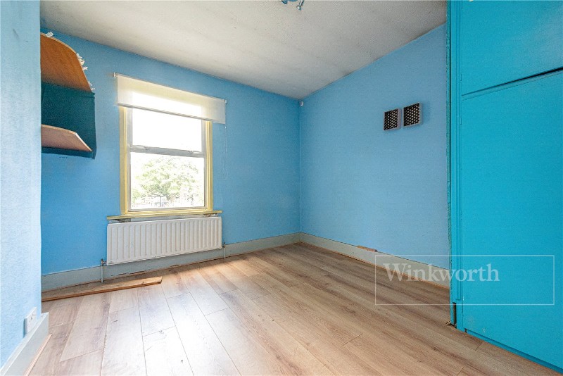 Minet Gardens, London, NW10