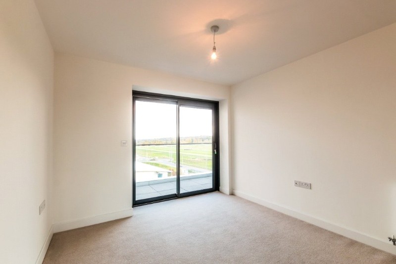 Kingman Way, Newbury, Berkshire, RG14