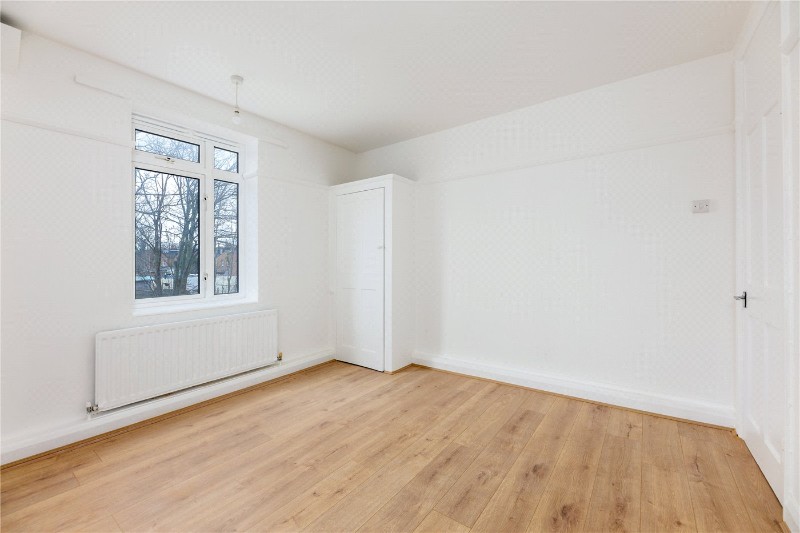 Pinkham Mansions, Brooks Road, London, W4