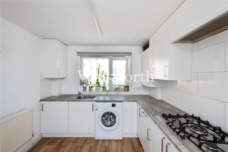 Victoria Crescent, London, N15