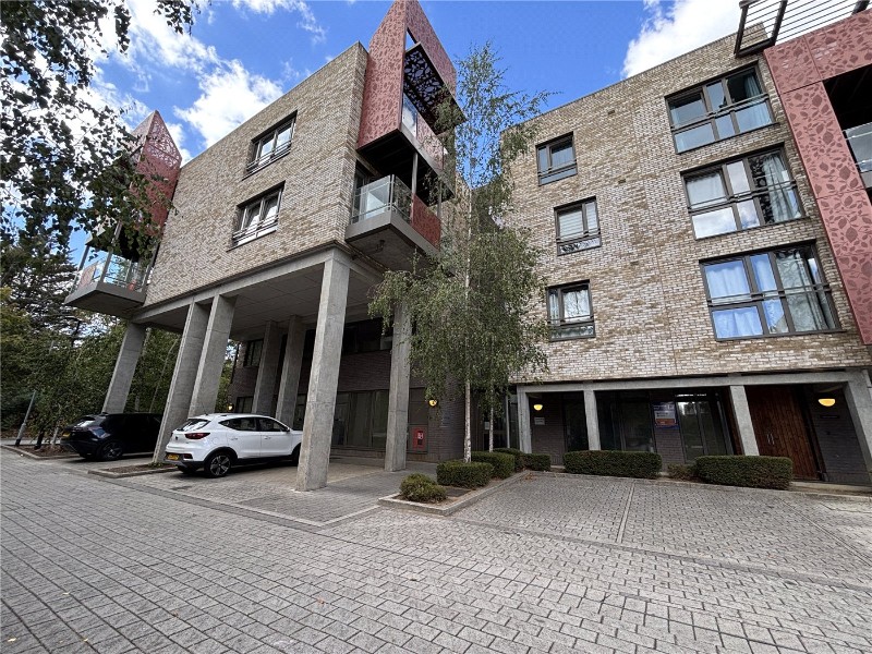 Blondin Way, London, SE16