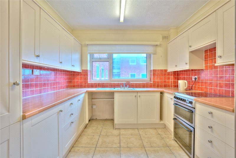 Avenue Road, Leamington Spa, Warwickshire, CV31