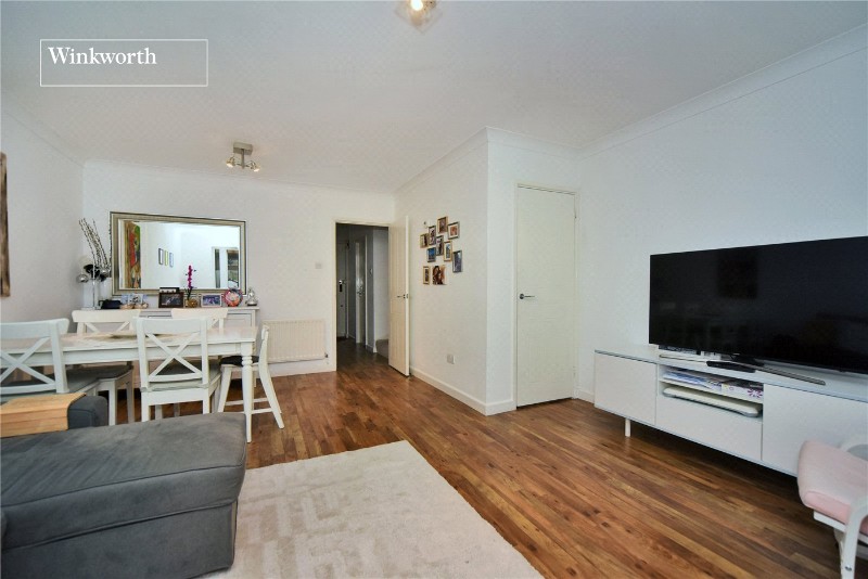 Cotswold Way, Worcester Park, KT4