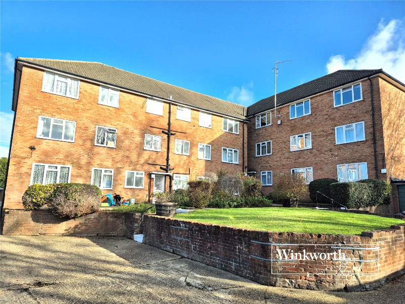 South Mount, High Road, Whetstone, London, N20