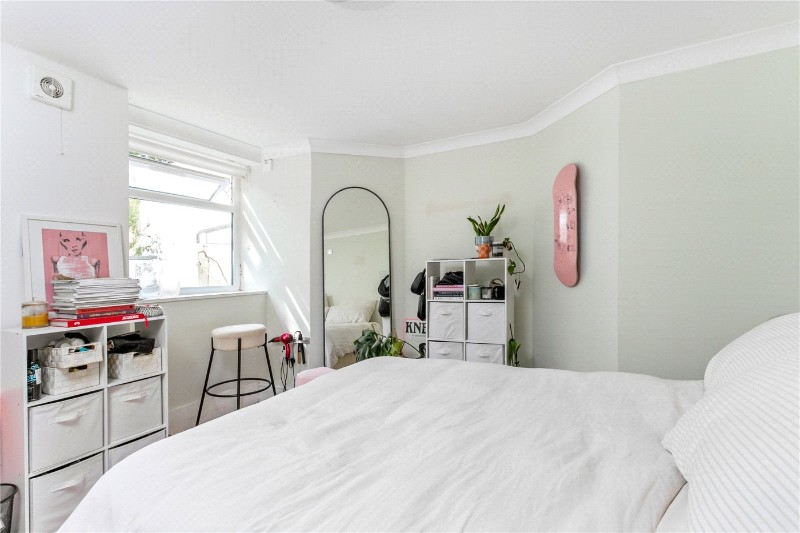 Elfort Road, London, N5