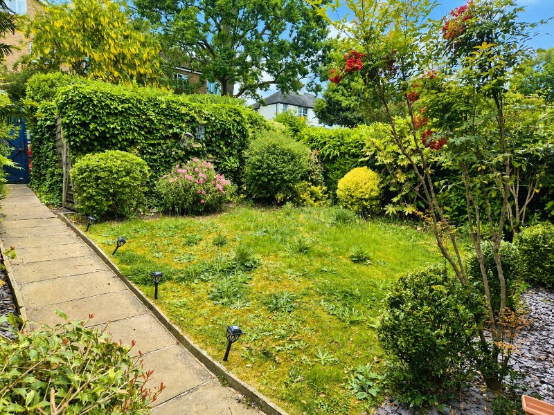 Bells Hill, Barnet, EN5