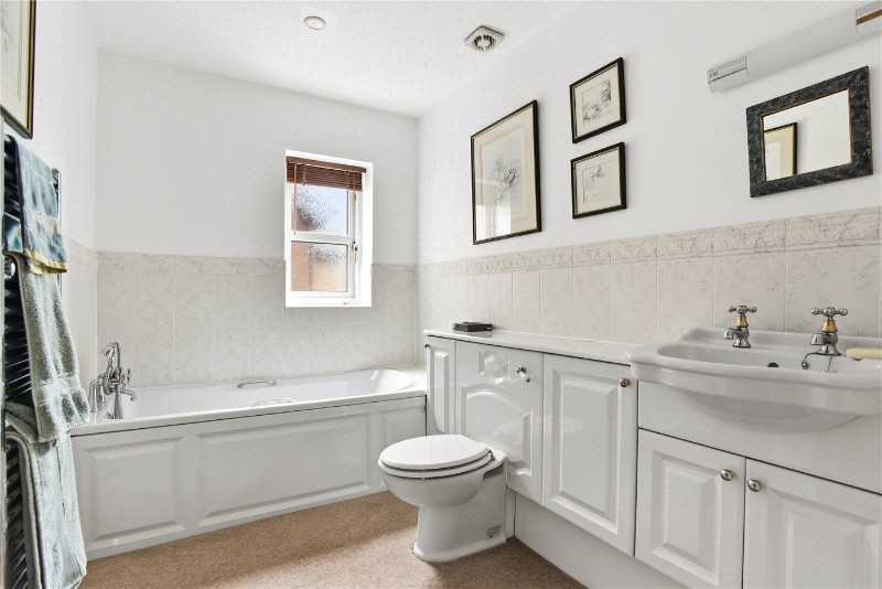 Emmerson Avenue, Stratford-upon-Avon, Warwickshire, CV37