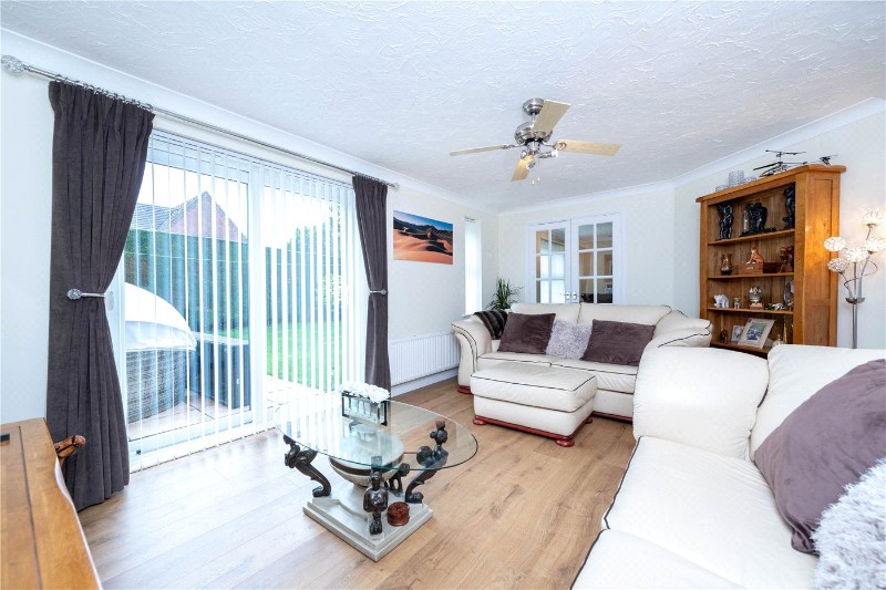 Burchnall Close, Deeping St. James, Peterborough, Lincolnshire, PE6