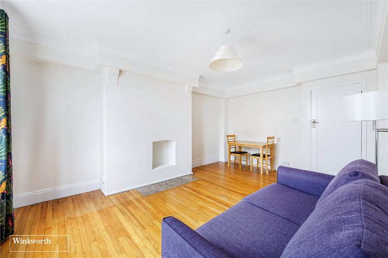 Sutton Lane North, London, W4