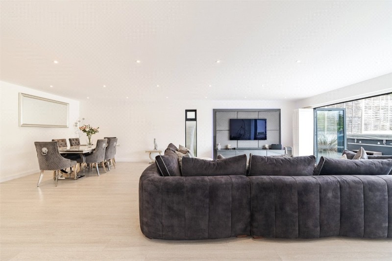 Albert Road, Corfe Mullen, Wimborne, Dorset, BH21