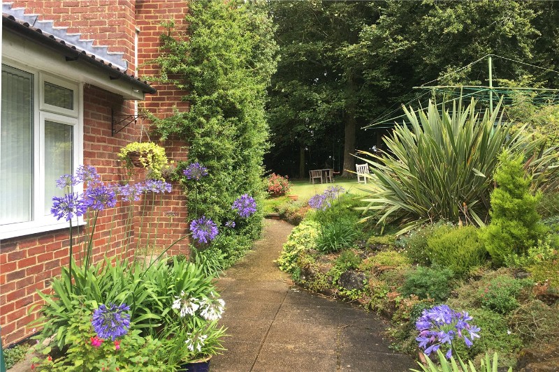 Meadow Close, Bridge, Canterbury, Kent, CT4