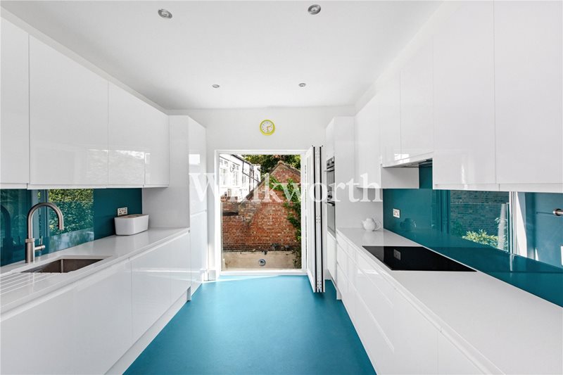 Vale Grove, London, N4